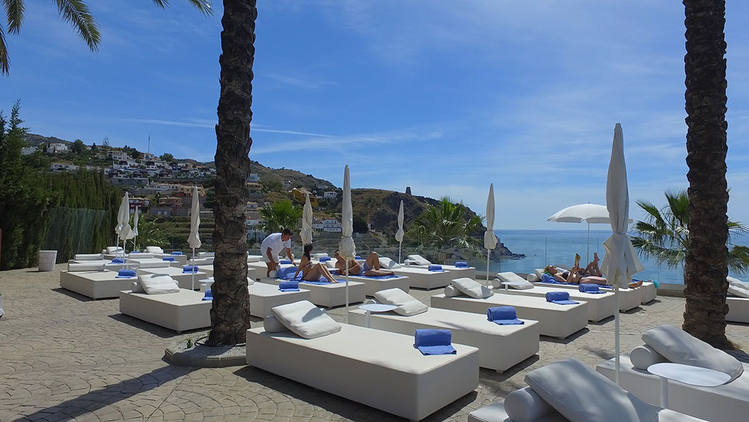 075_alta_playacalida Zona Vip Hamacas.jpg